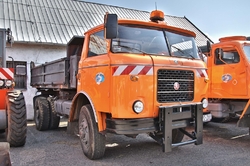 Škoda 706