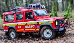 LAND ROVER 