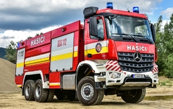 KHA Mercedes-Benz AROCS 3351 6x6