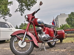 JAWA 250