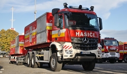 Mercedes Benz AROCS 6x6 