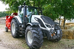 VALTRA 